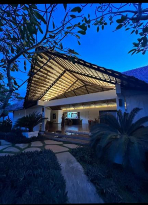 Villa Kalachuchi V.K